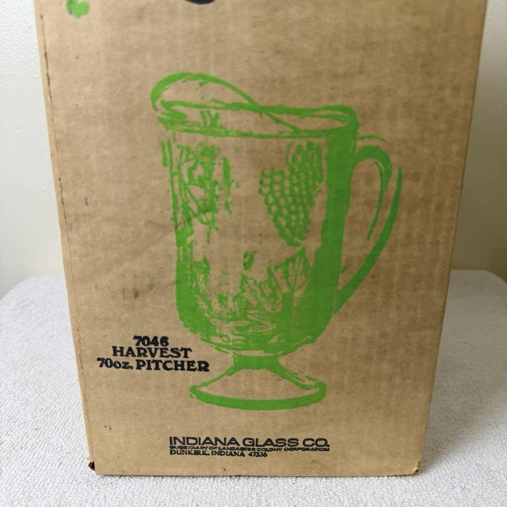 Vtg Indiana Glass Harvest Grape Carnival Glass Iridescent Green Water Pitcher - Picture 3 of 12